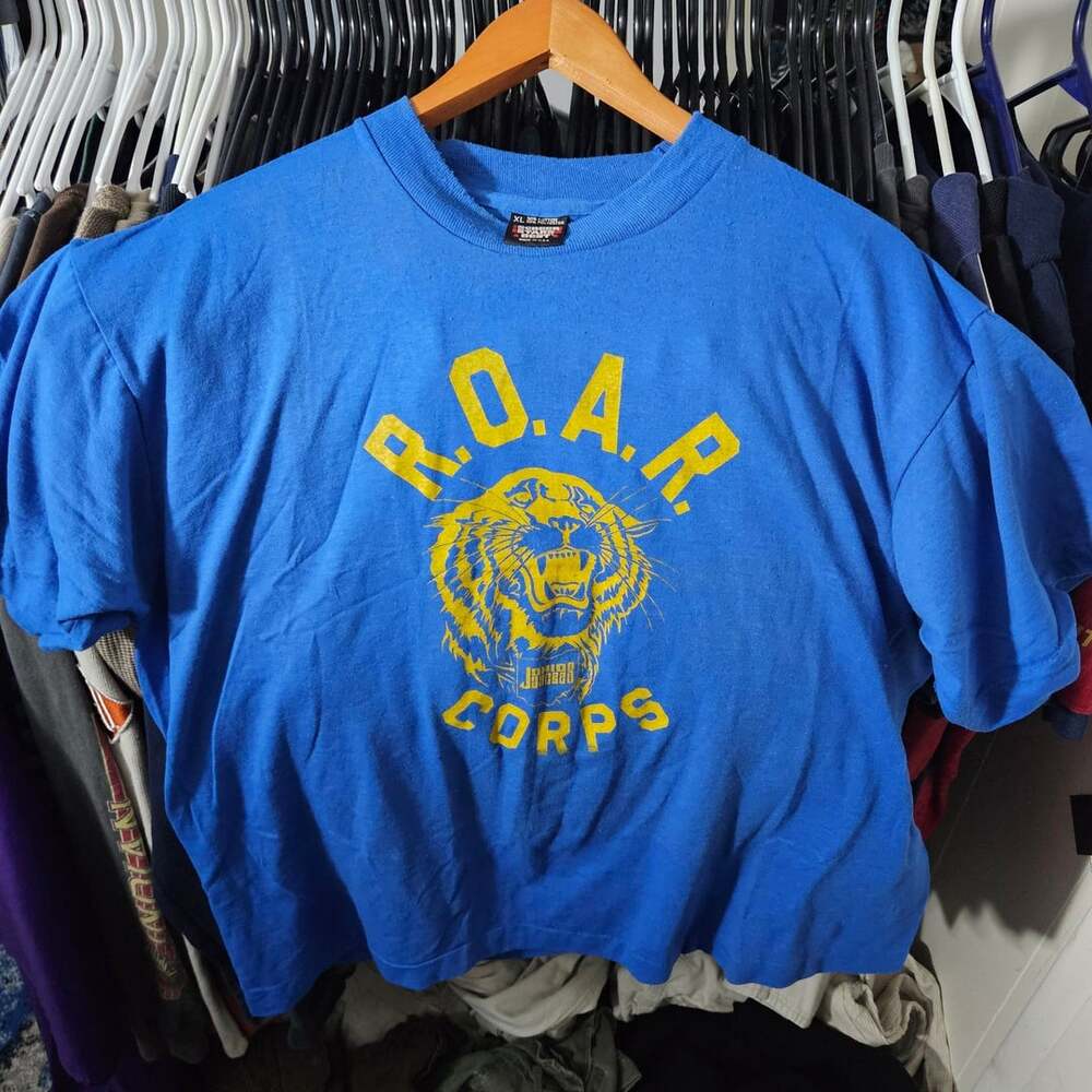 Screen Stars R.O.A.R. Corps Tiger Graphic T-Shirt L Blue